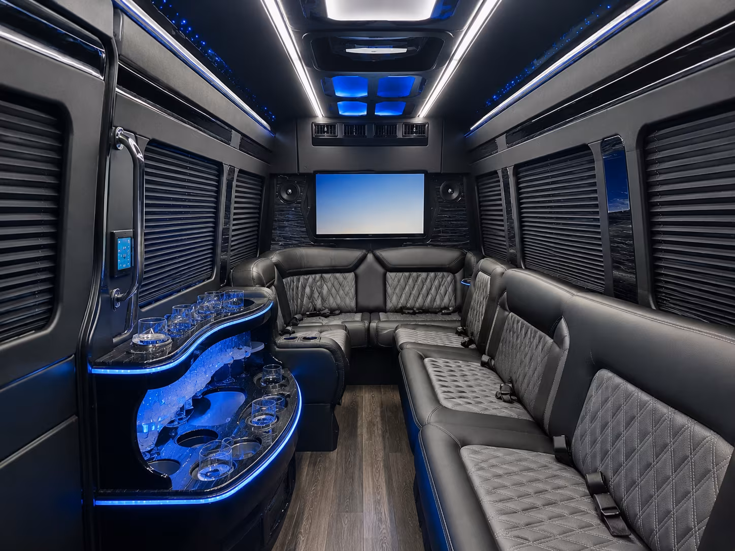 ready to compare buses for midtown sacramento concert nights